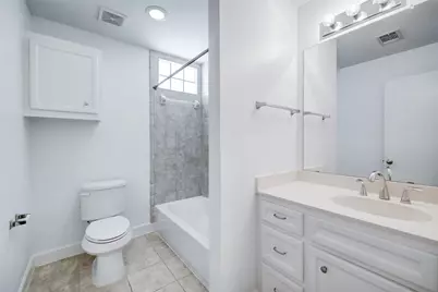 5941 South Loop E #1002, Houston, TX 77033 - Photo 10