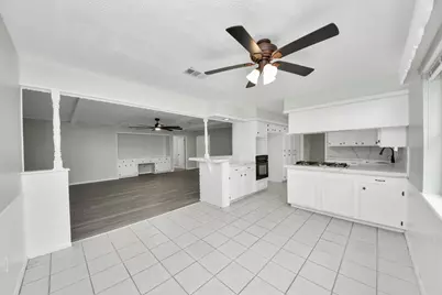 9623 Hearthwood Drive, Houston, TX 77040 - Photo 12