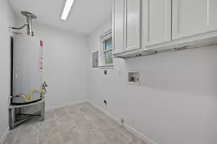 157 Hillside Dr, Liberty, TX 77575 - Photo 18