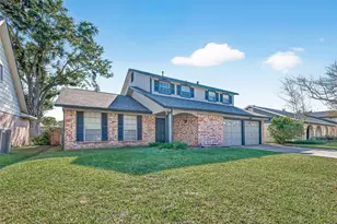 12319 Monticeto Ln, Meadows Place, TX 77477 - Photo 2