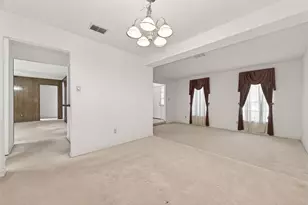 12319 Monticeto Ln, Meadows Place, TX 77477 - Photo 8