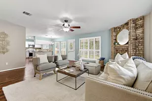 4423 Echo Falls Dr, Kingwood, TX 77345 - Photo 2