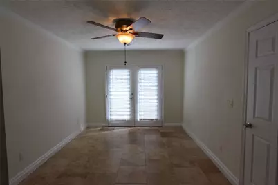 6630 Corbin Street, Houston, TX 77055 - Photo 12