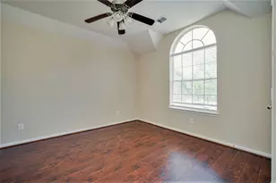 4202 Cantrell Ct, Sugar Land, TX 77479 - Photo 32