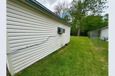 10206 Ashville Drive, Houston, TX 77051 - Photo 6