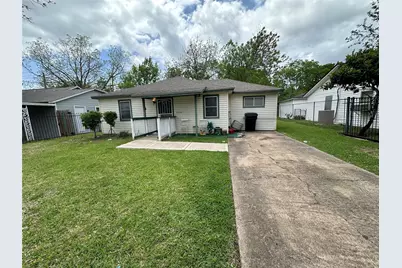 10206 Ashville Drive, Houston, TX 77051 - Photo 2