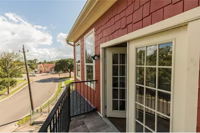1424 Eddington Street, Houston, TX 77023 - Photo 2