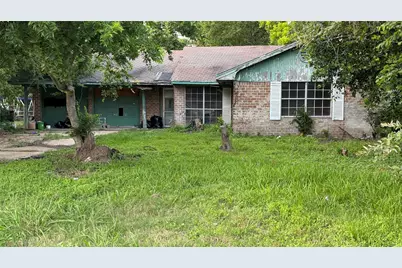 117 Sylvan Street, La Porte, TX 77571 - Photo 1