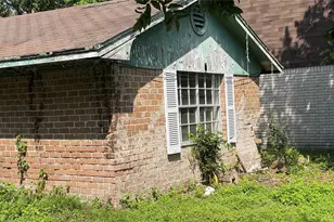 117 Sylvan St, La Porte, TX 77571 - Photo 6