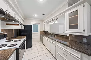 2322 Ansbury Dr, Houston, TX 77018 - Photo 10