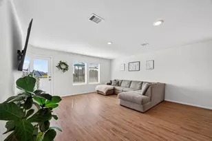 4206 Barrington Cv Ln, Baytown, TX 77521 - Photo 10