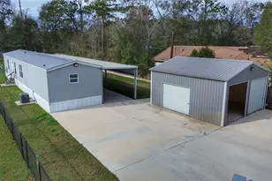 21246 White Oak Dr, Conroe, TX 77306 - Photo 1