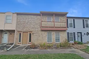 760 Thicket Ln, Houston, TX 77079 - Photo 1