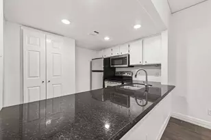 14707 Barryknoll Ln, Houston, TX 77079 - Photo 14