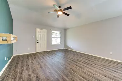 4706 E Ridge Creek Drive, Houston, TX 77053 - Photo 12