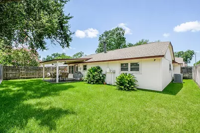 7242 Skylight Lane, Houston, TX 77095 - Photo 20