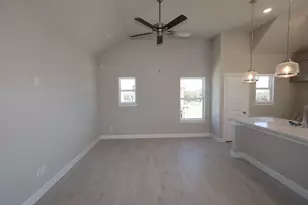 11418 Lucky Fls Dr, Houston, TX 77047 - Photo 6