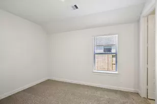 2827 Clapbread Ln, Rosenberg, TX 77471 - Photo 24