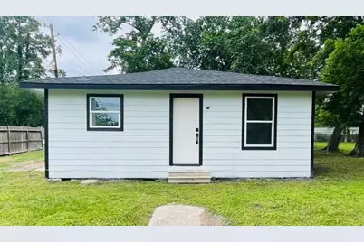 9110 Heatherside Street, Houston, TX 77016 - Photo 2