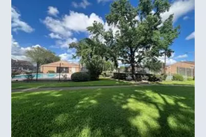 10555 Turtlewood Court #1712, Houston, TX 77072 - Photo 6