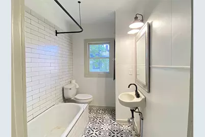 826 Fowlkes Street, Sealy, TX 77474 - Photo 10