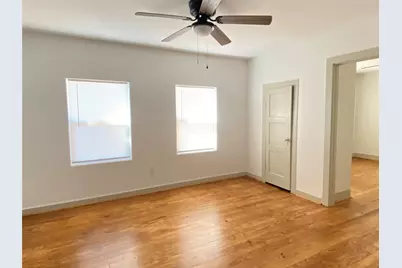 826 Fowlkes Street, Sealy, TX 77474 - Photo 12