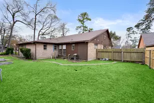 706 Shenandoah Dr, Shenandoah, TX 77381 - Photo 10
