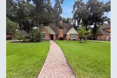 5615 Spanish Oak Drive, Houston, TX 77066 - Photo 1