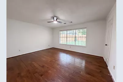 5615 Spanish Oak Drive, Houston, TX 77066 - Photo 12