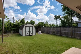 8718 Magna St, Houston, TX 77093 - Photo 28