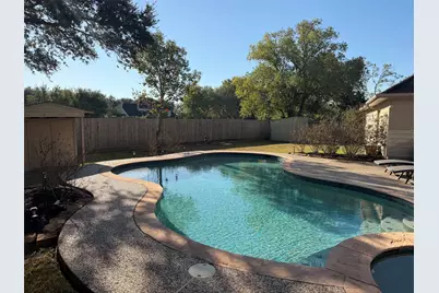 1209 Twin Oaks Street, Friendswood, TX 77546 - Photo 30