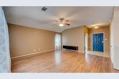 2831 Lockeridge Bend Drive, Spring, TX 77386 - Photo 2