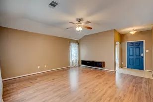 2831 Lockeridge Bend Dr, Spring, TX 77386 - Photo 2