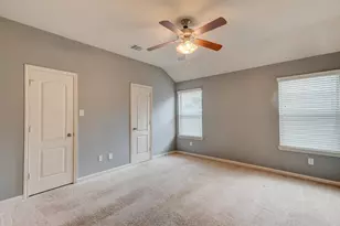 2831 Lockeridge Bend Dr, Spring, TX 77386 - Photo 12
