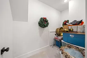 7957 Cedel Dr, Houston, TX 77055 - Photo 38