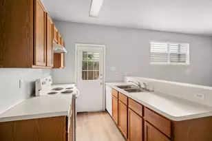 11911 Chetman Dr, Houston, TX 77065 - Photo 12