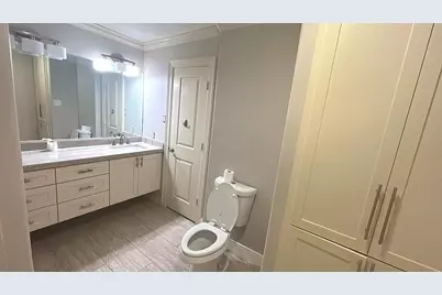 11007 Hillcroft Avenue, Houston, TX 77096 - Photo 18