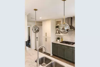 11007 Hillcroft Avenue, Houston, TX 77096 - Photo 2