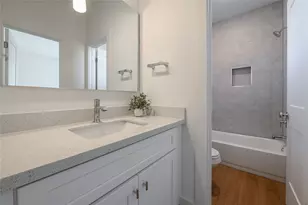 7607 Victory Reserve St, Houston, TX 77088 - Photo 40