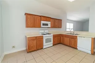 19643 Summerlin Dr, Katy, TX 77449 - Photo 12