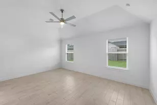 3102 Spitfire Dr, Rosenberg, TX 77471 - Photo 8