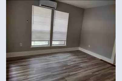 201 S Cleveland Street, Dayton, TX 77535 - Photo 4