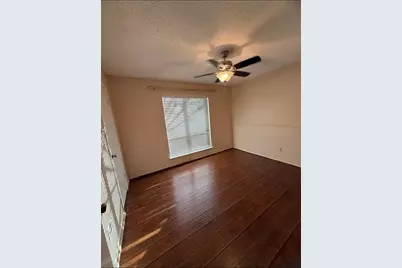 4027 W Summit Valley Drive, Houston, TX 77082 - Photo 10