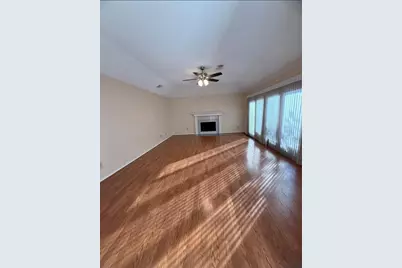 4027 W Summit Valley Drive, Houston, TX 77082 - Photo 6