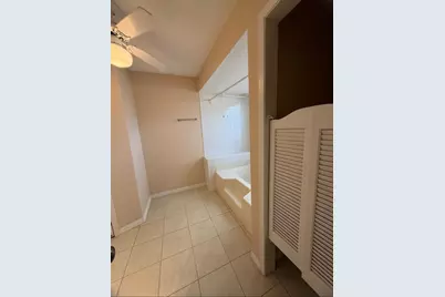 4027 W Summit Valley Drive, Houston, TX 77082 - Photo 22