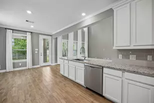 15227 Deseo Dr, Conroe, TX 77302 - Photo 6