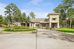 13808 N Lake Branch Ln, Houston, TX 77044 - Photo 48