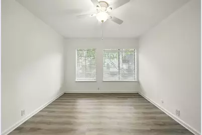 171 Litchfield Lane, Houston, TX 77024 - Photo 22
