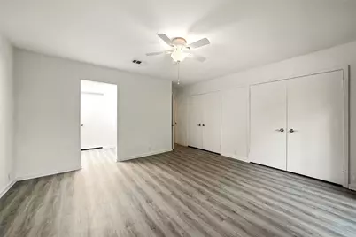 171 Litchfield Lane, Houston, TX 77024 - Photo 34
