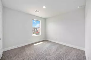 13210 Opera Dr, Houston, TX 77047 - Photo 16